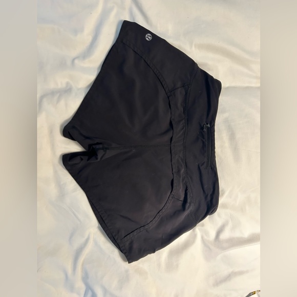 Lululemon shorts - Picture 3 of 4